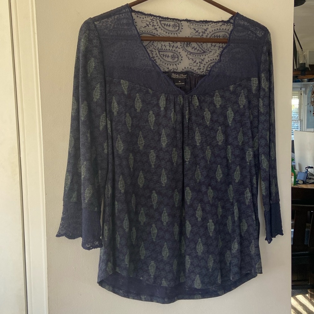 Lucky Brand navy blue paisley 3/4 sleeve shirt women’s medium